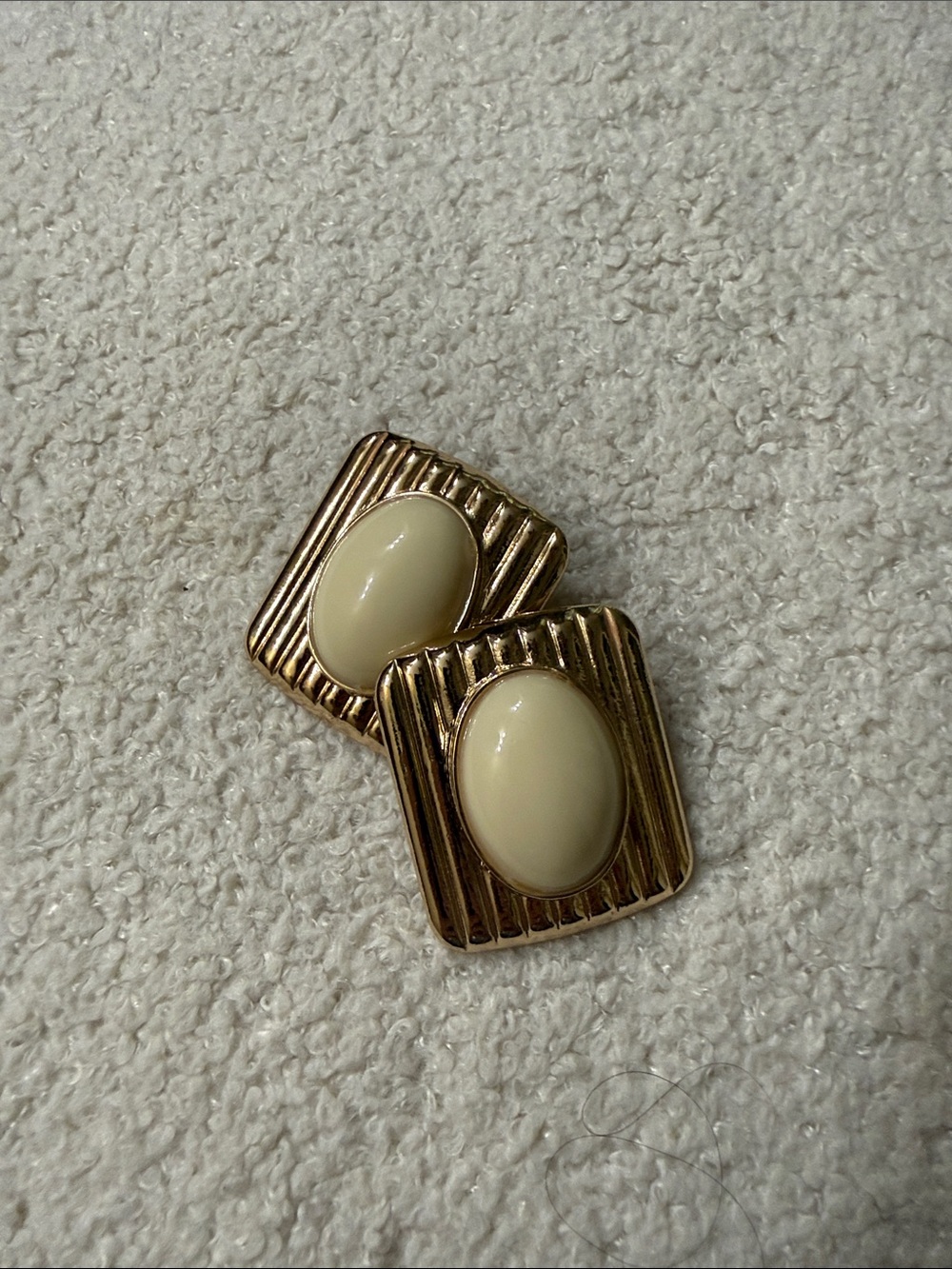 Gold-Tone Earrings with Cream Center Oval Accent